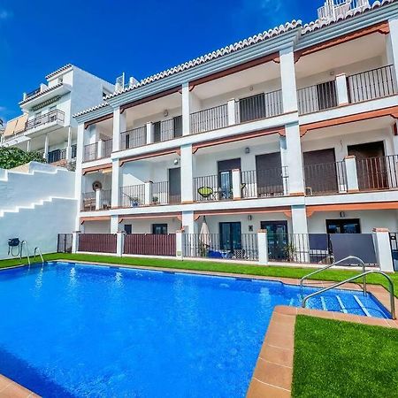 Modern 2 Bed Apartment With Pool In Frigiliana Exterior photo